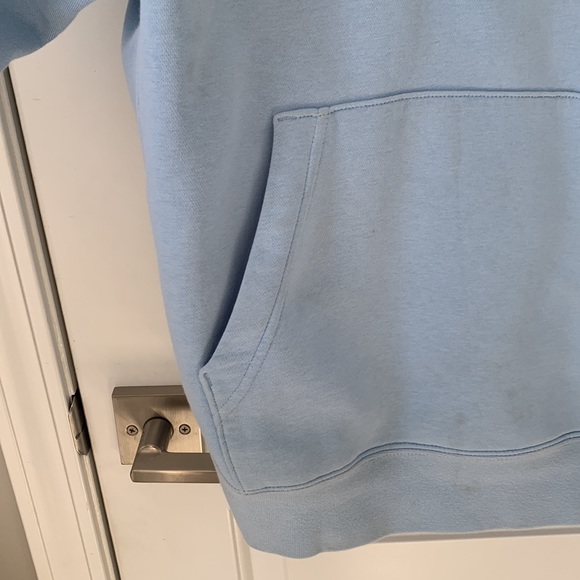 (This sweater will make you stand out!)smoke free home, shipping with confidence - Picture 3 of 4